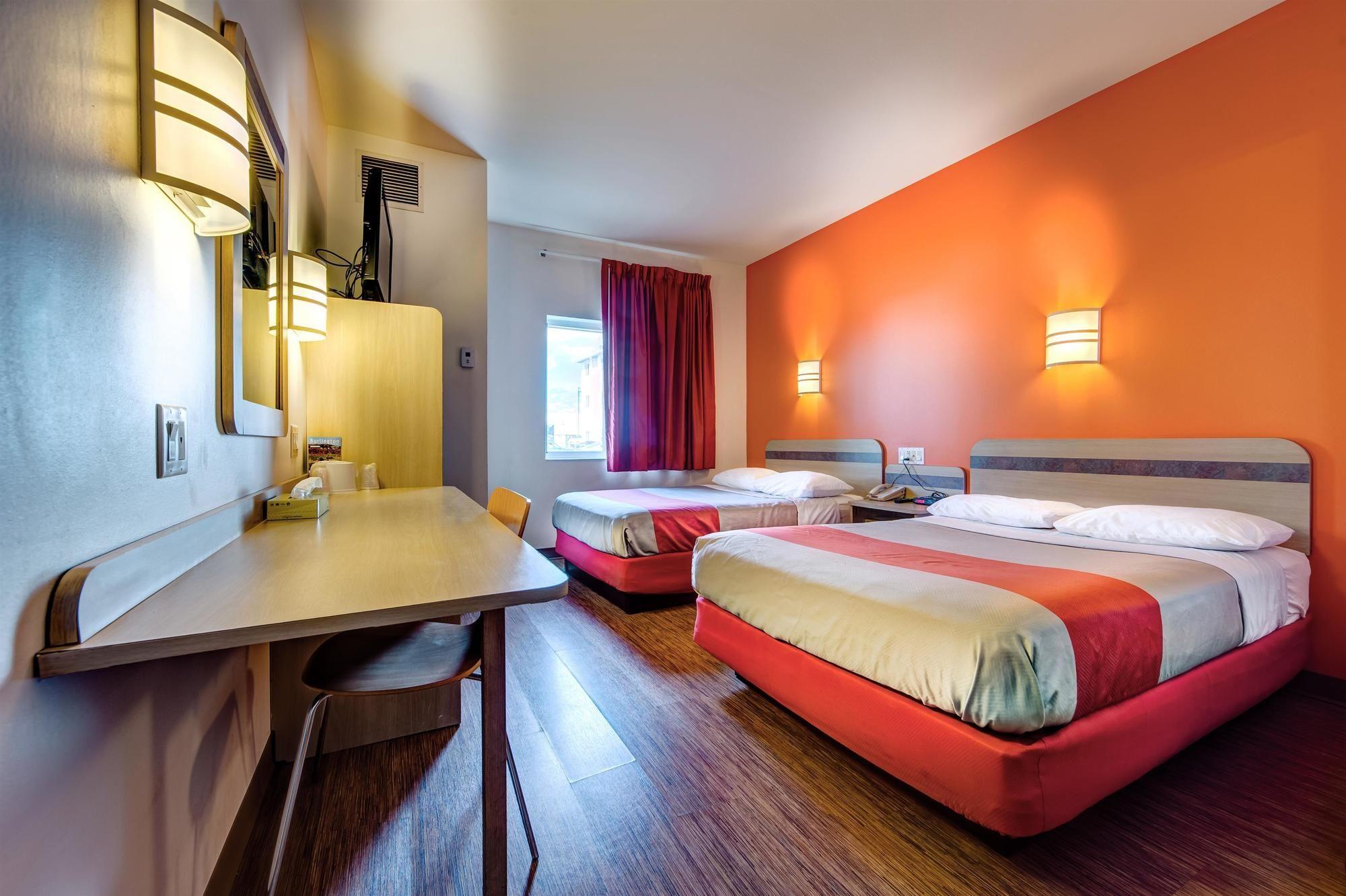Motel 6-Burlington, On - Toronto West - Oakville المظهر الخارجي الصورة