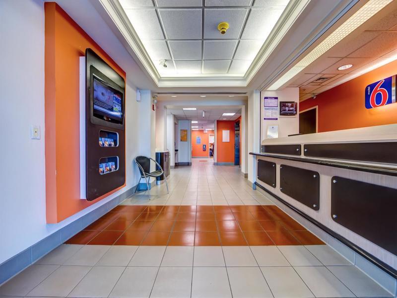 Motel 6-Burlington, On - Toronto West - Oakville المظهر الخارجي الصورة