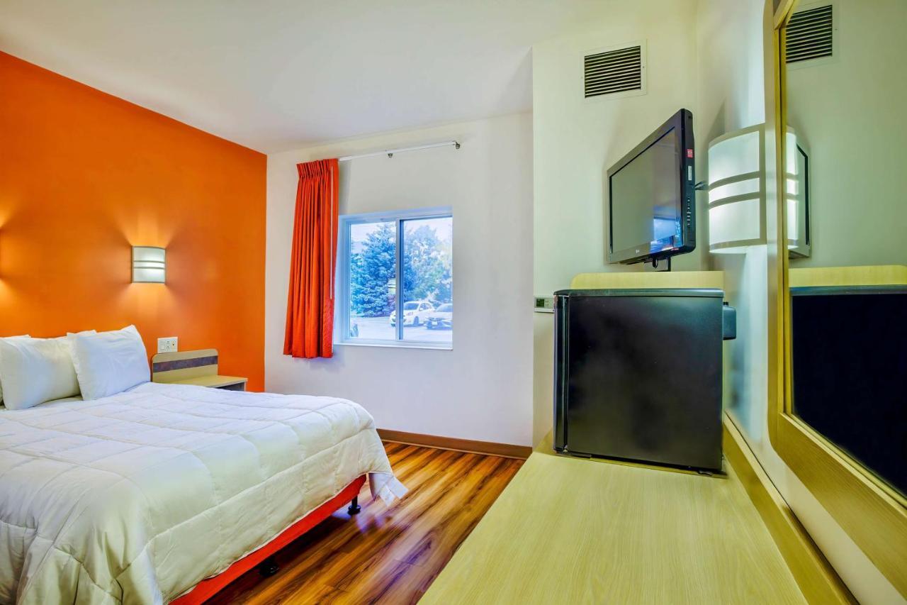 Motel 6-Burlington, On - Toronto West - Oakville المظهر الخارجي الصورة