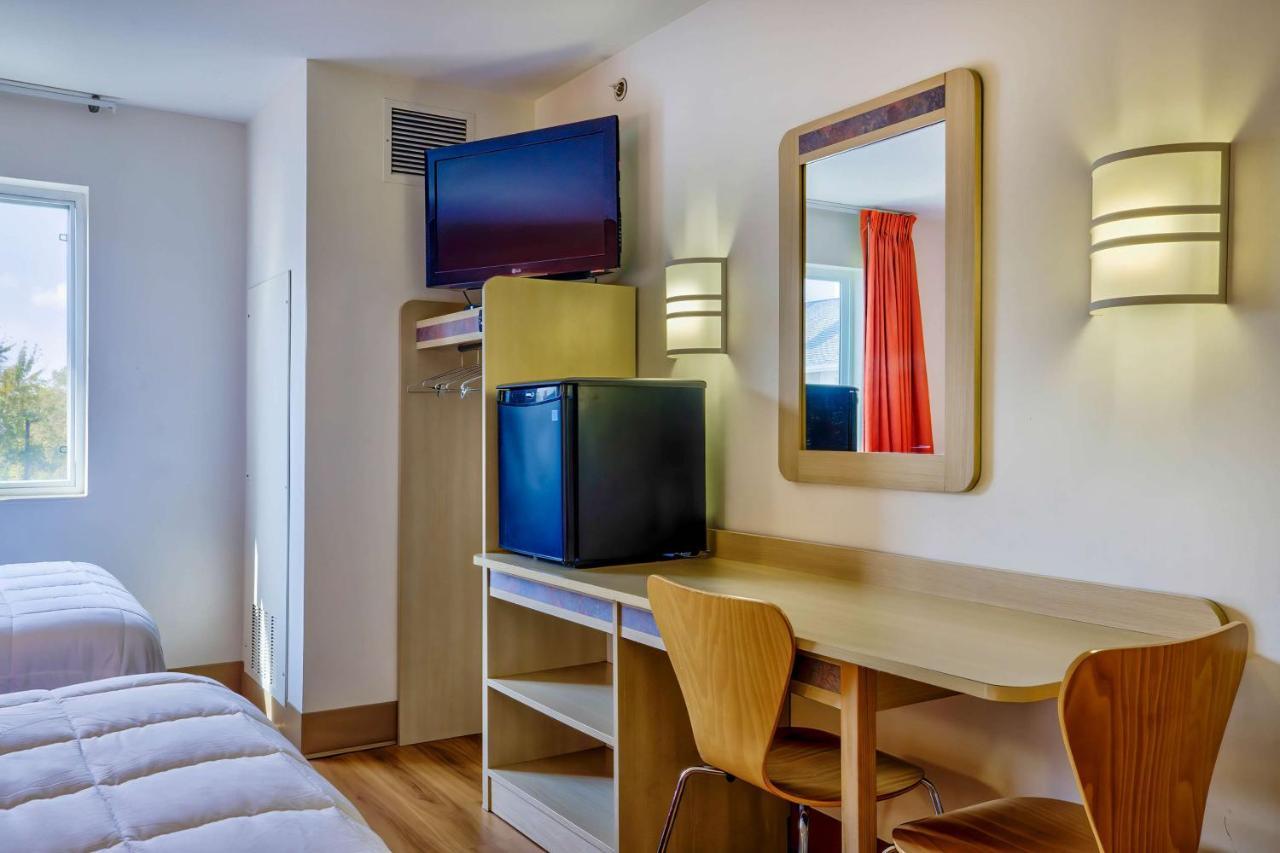 Motel 6-Burlington, On - Toronto West - Oakville المظهر الخارجي الصورة