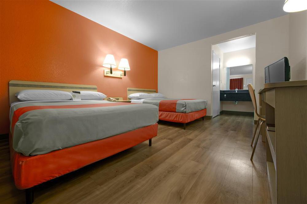 Motel 6-Burlington, On - Toronto West - Oakville الغرفة الصورة